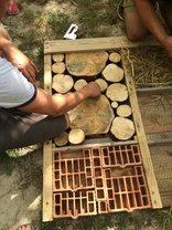2021 : Construction collective d’un grand abri à insectes pour le Bois des Noyers